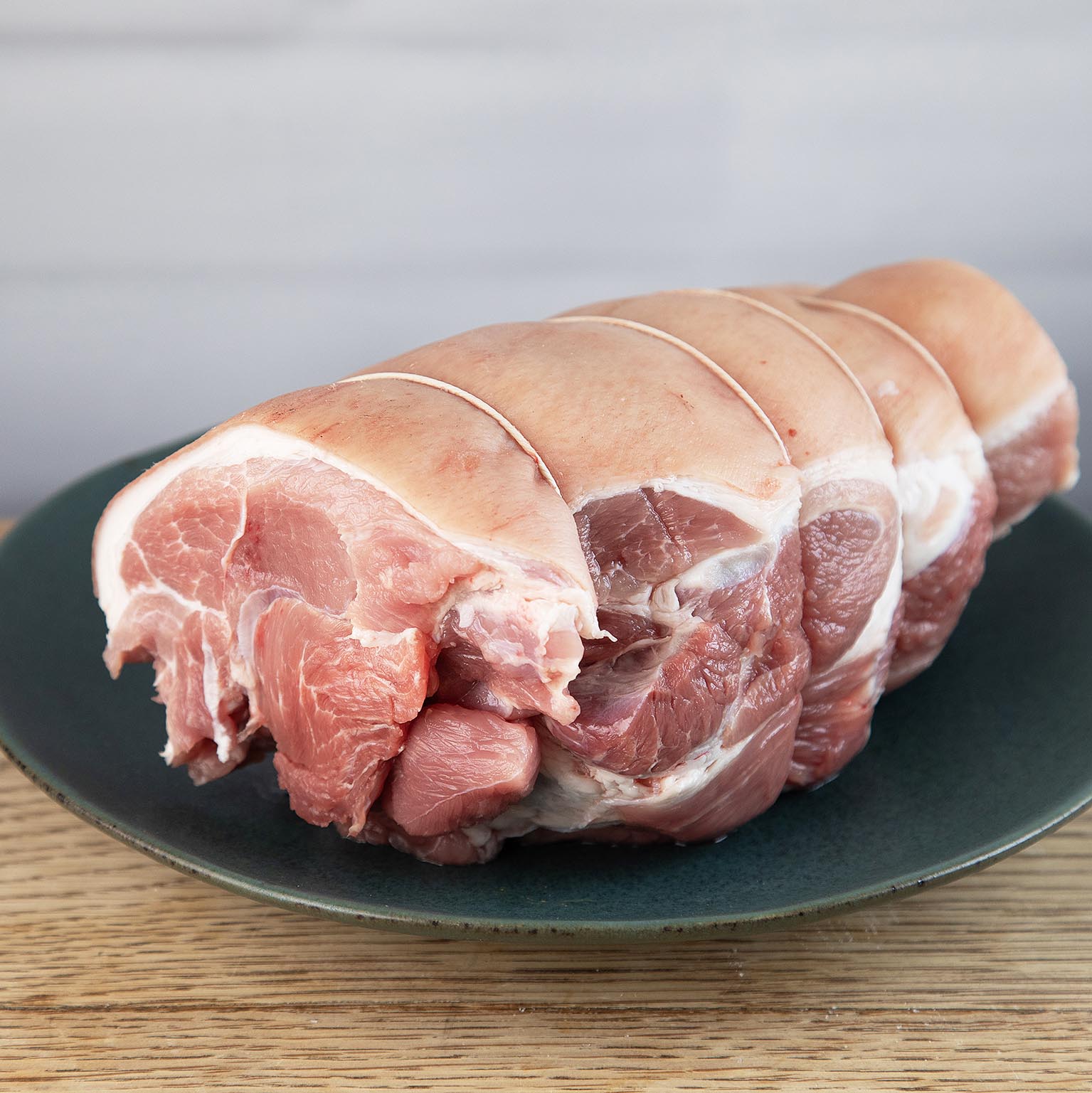 2kg Shoulder Of Pork