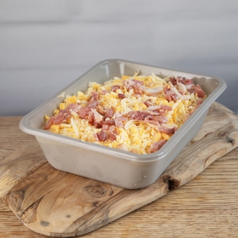 Large Macaroni Cheese With Bacon
